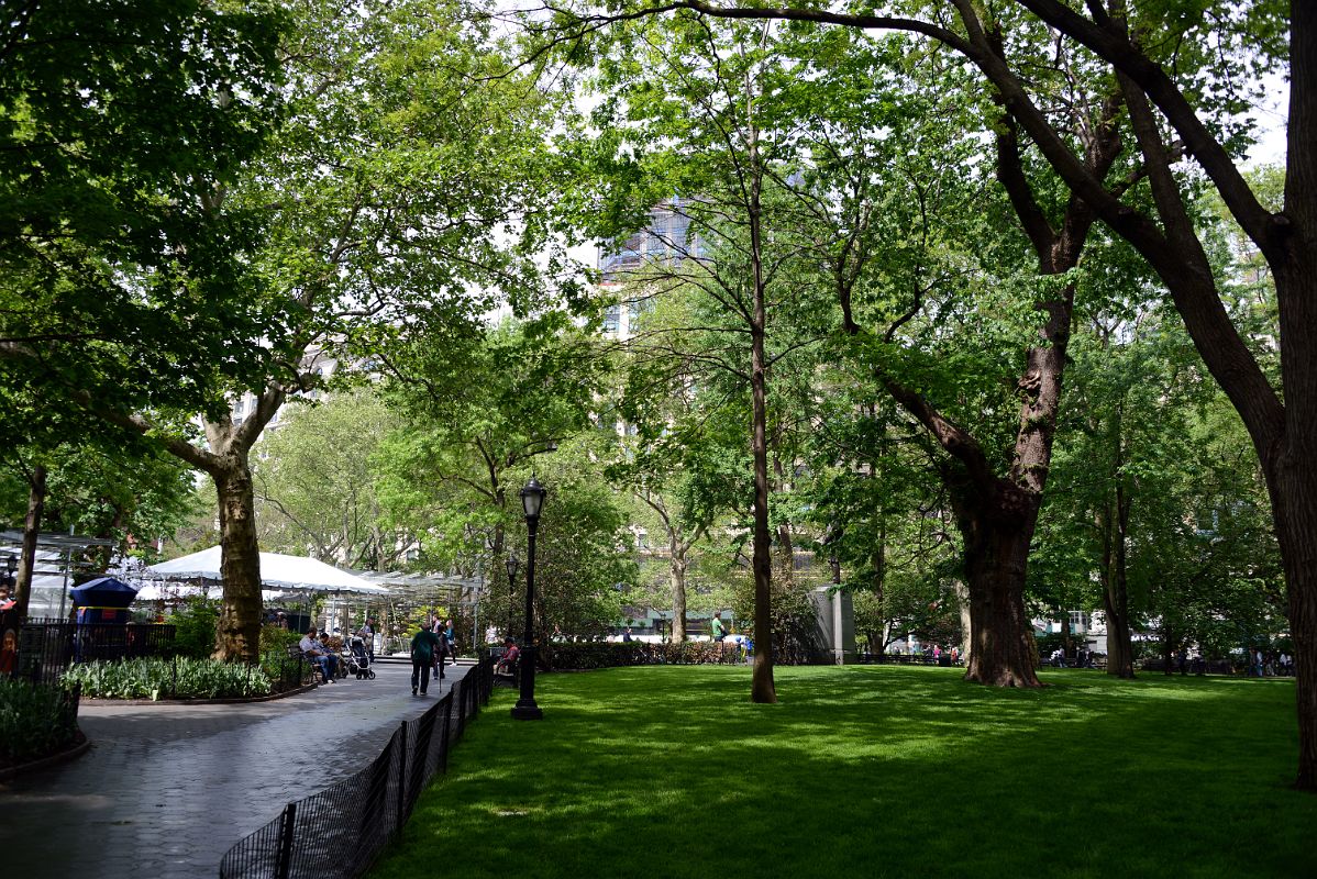 06-05 Walkway With Green Field New York Madison Square Park